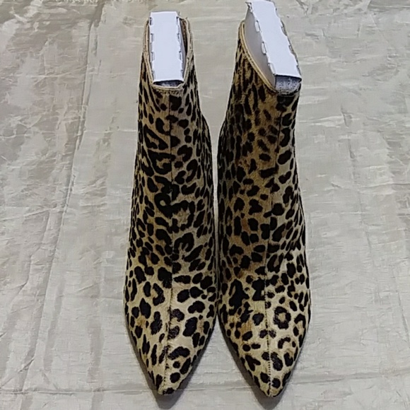 Steve Madden Carey Leopard Booties - Picture 3 of 5